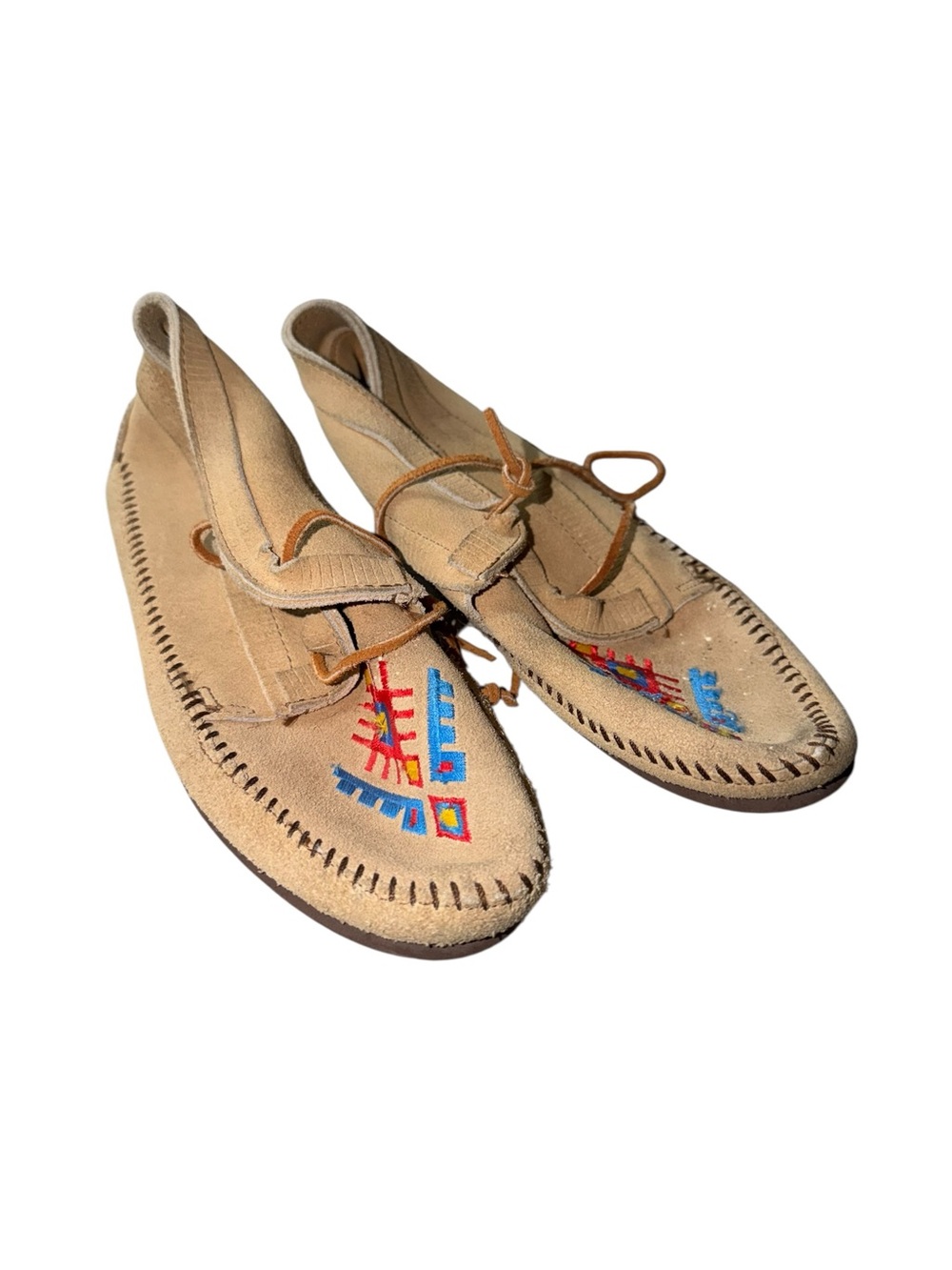 Minnetonka Beige Suede Moccasins with Multicolor Embroidery
